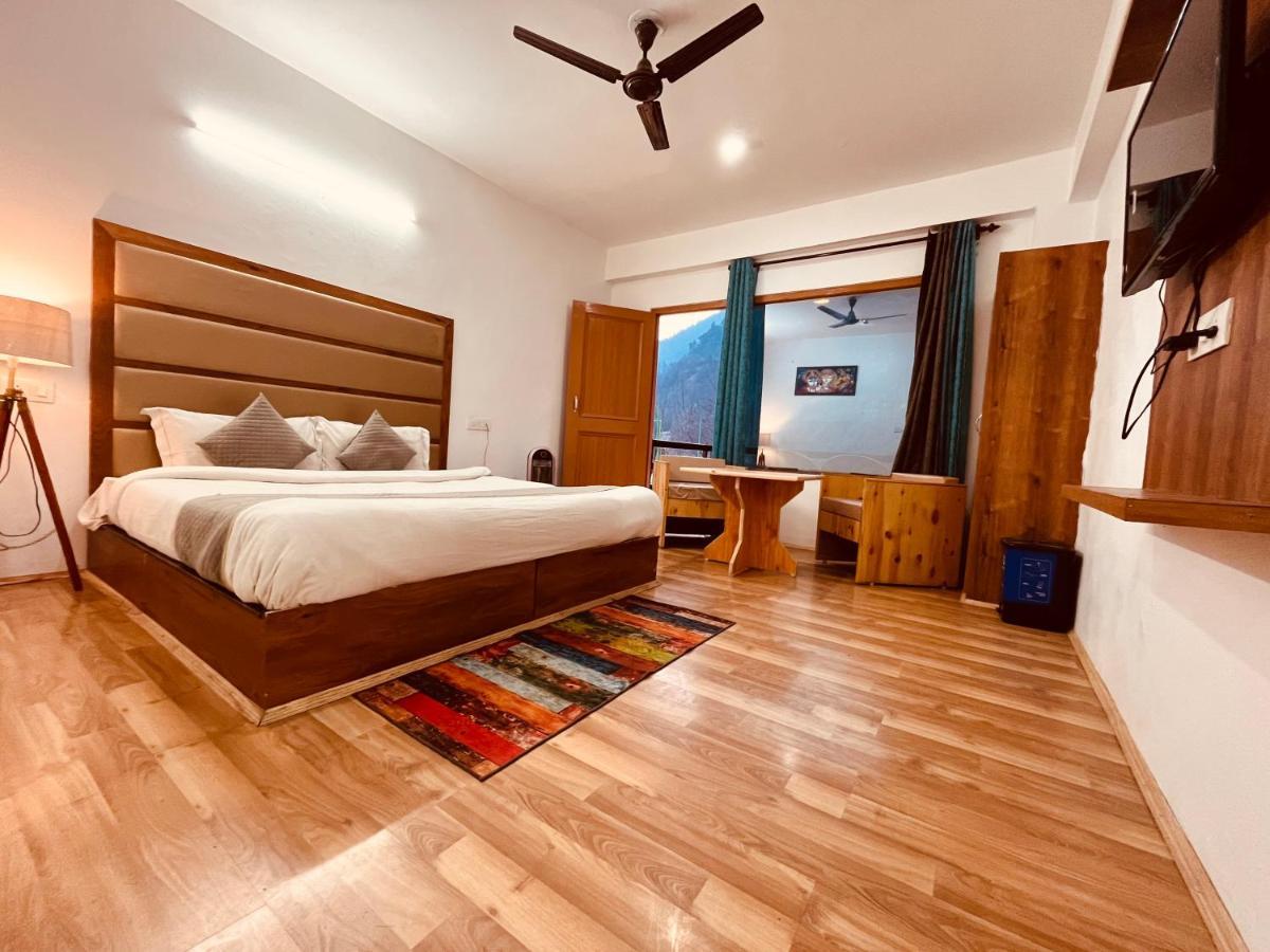 Himalayan Riverpark - A Four Star Luxury Hotel, Manali Esterno foto