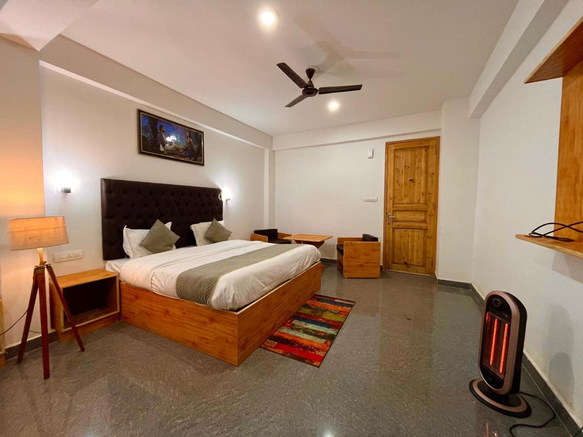 Himalayan Riverpark - A Four Star Luxury Hotel, Manali Esterno foto