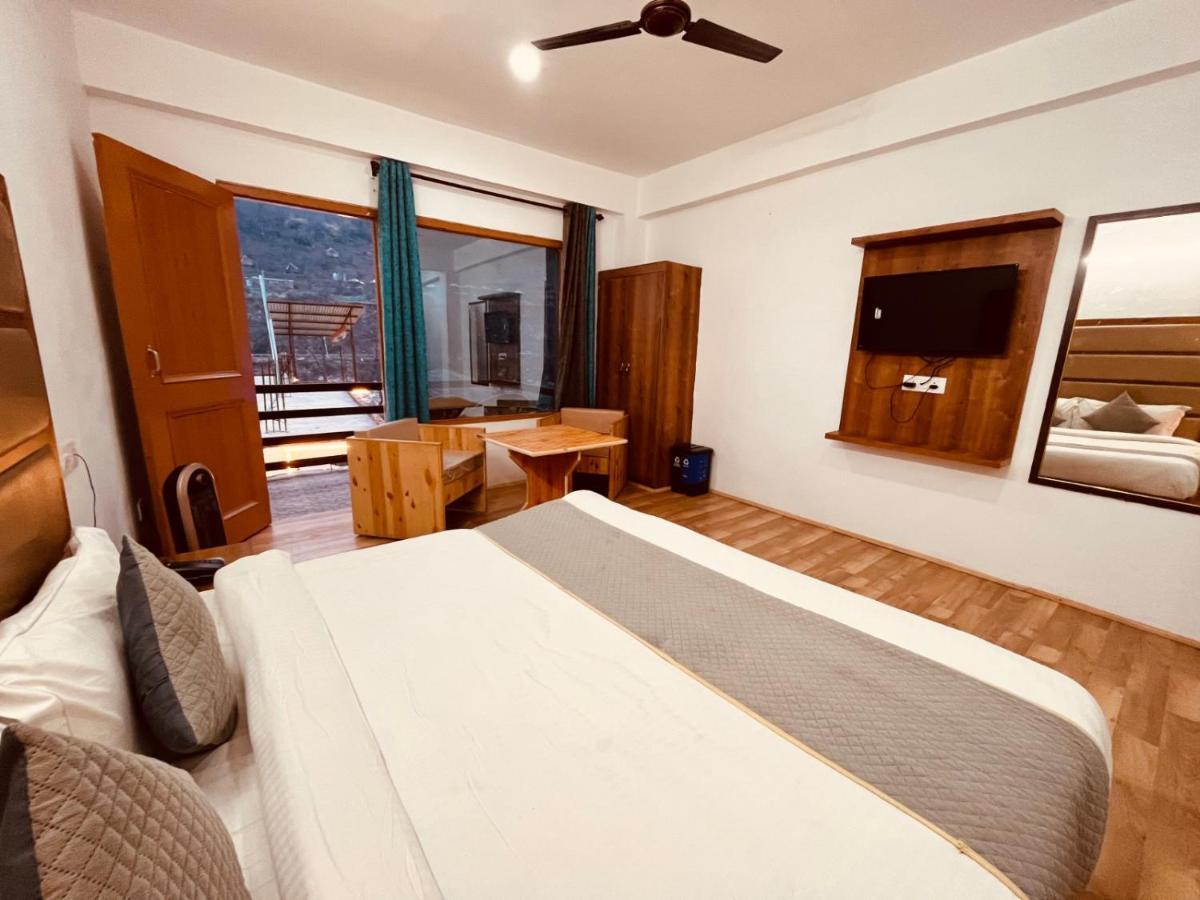 Himalayan Riverpark - A Four Star Luxury Hotel, Manali Esterno foto