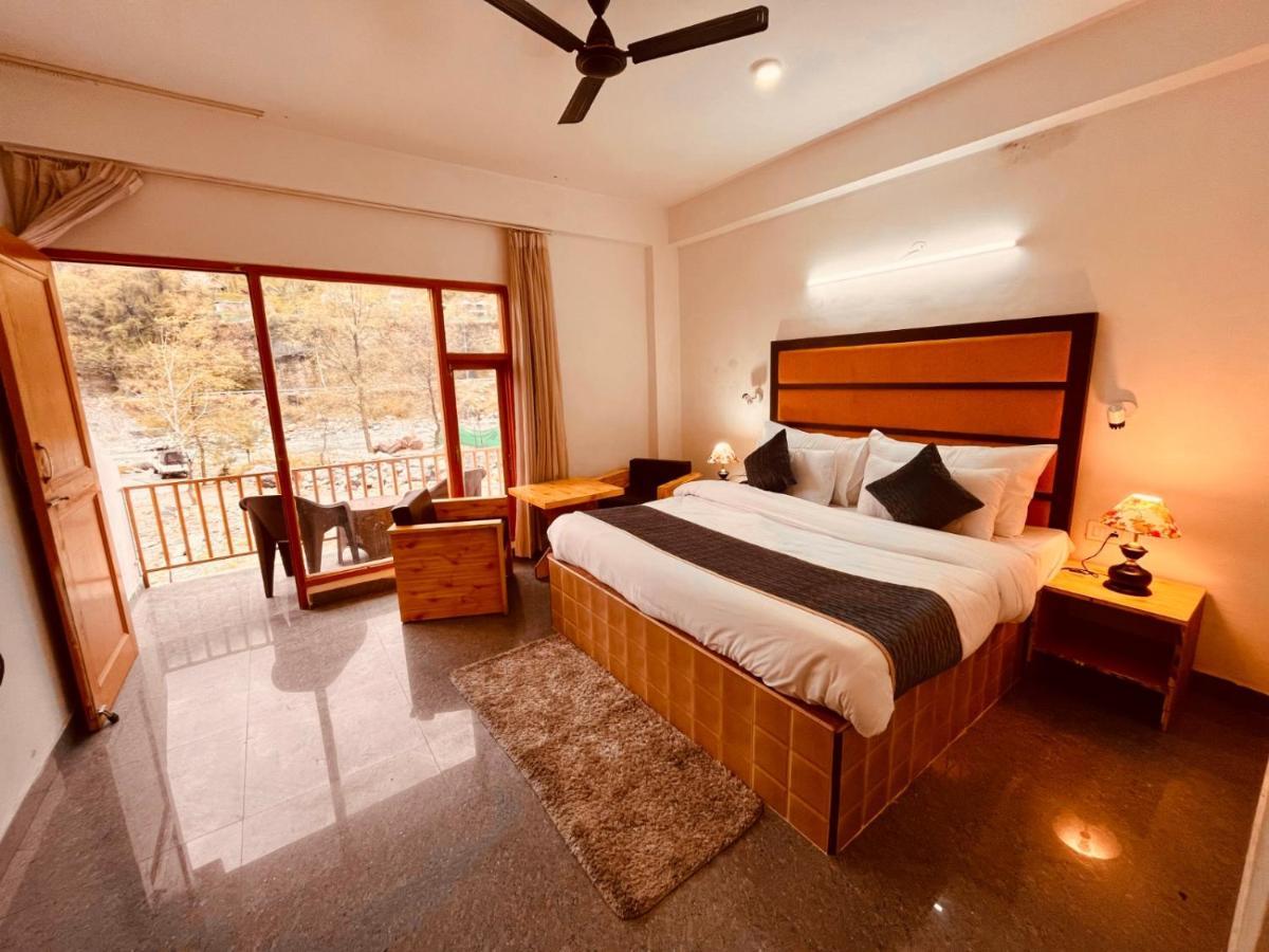 Himalayan Riverpark - A Four Star Luxury Hotel, Manali Esterno foto