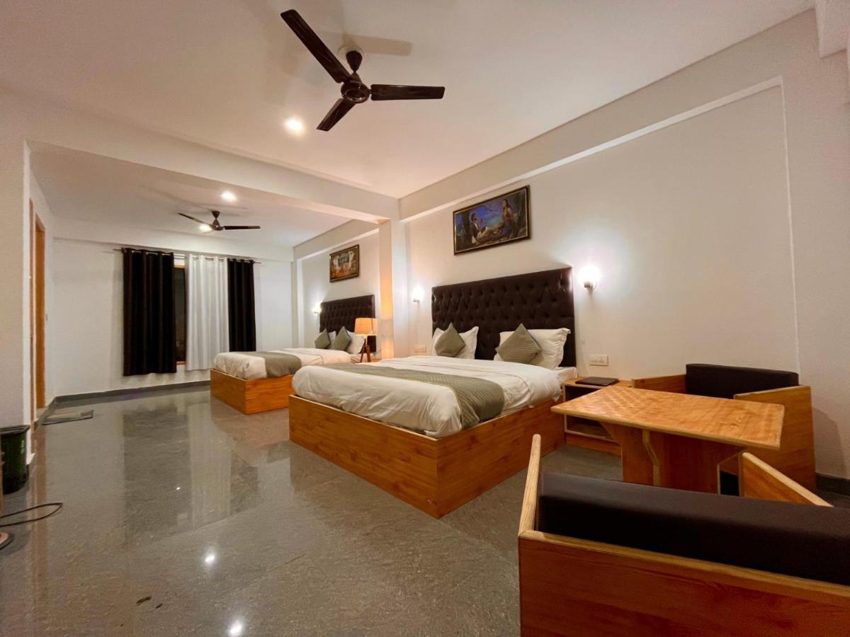 Himalayan Riverpark - A Four Star Luxury Hotel, Manali Esterno foto