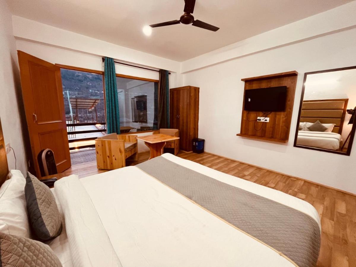 Himalayan Riverpark - A Four Star Luxury Hotel, Manali Esterno foto
